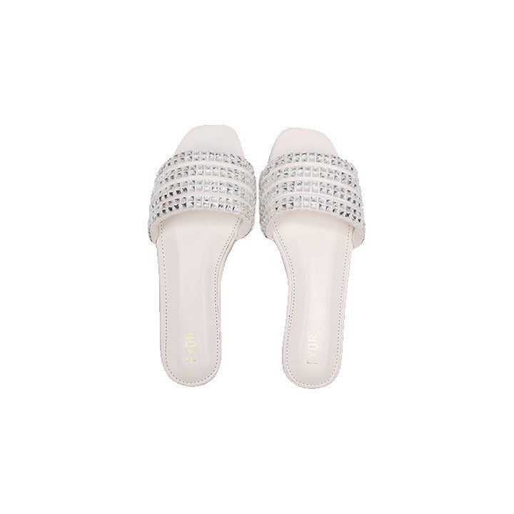 Fyor MY 240 Flat sandal #color_white