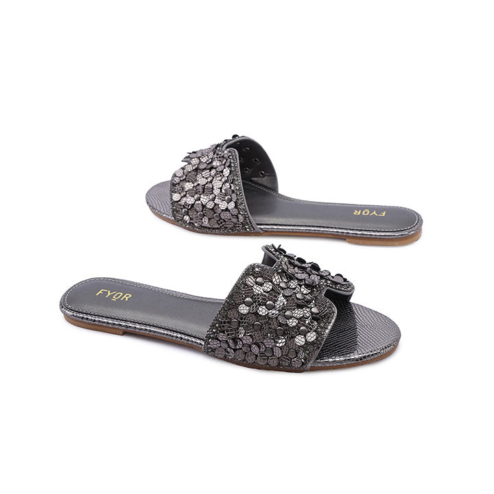 FYOR Flat Sandal #color_gun