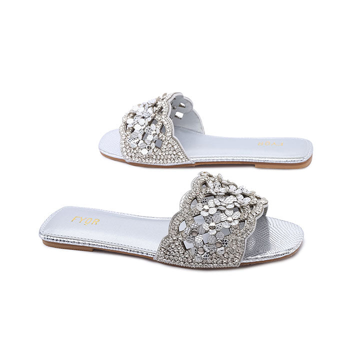 FYOR Flat Sandal #color_silver