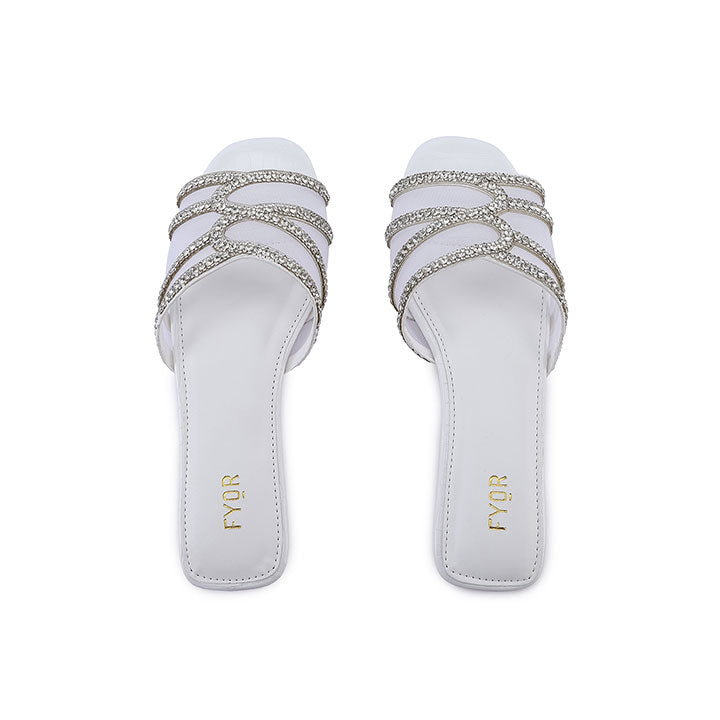 FYOR Flat Sandal #color_white