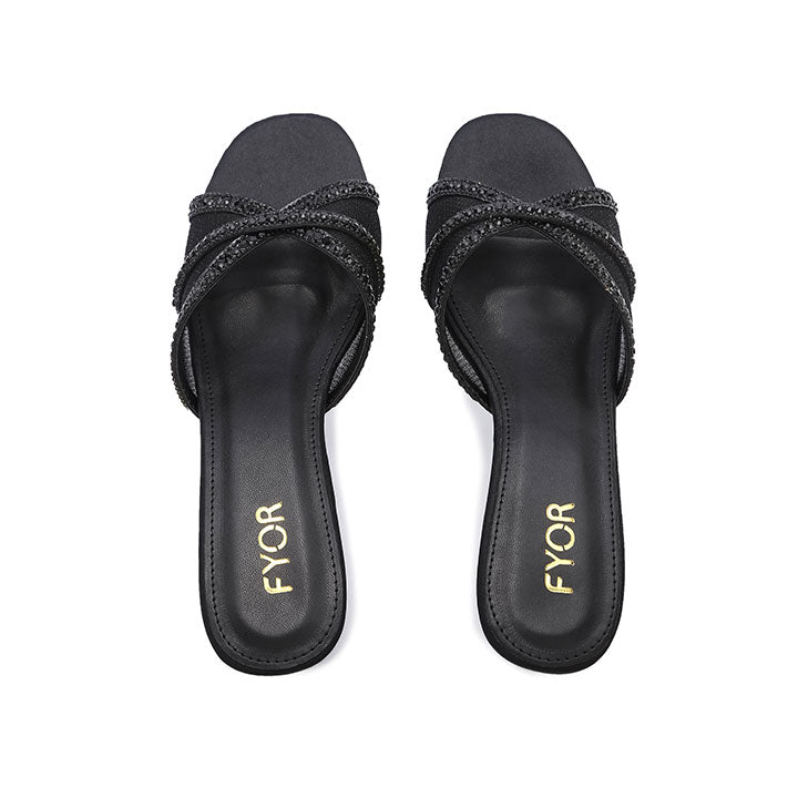 FYOR Box Heel #color_black