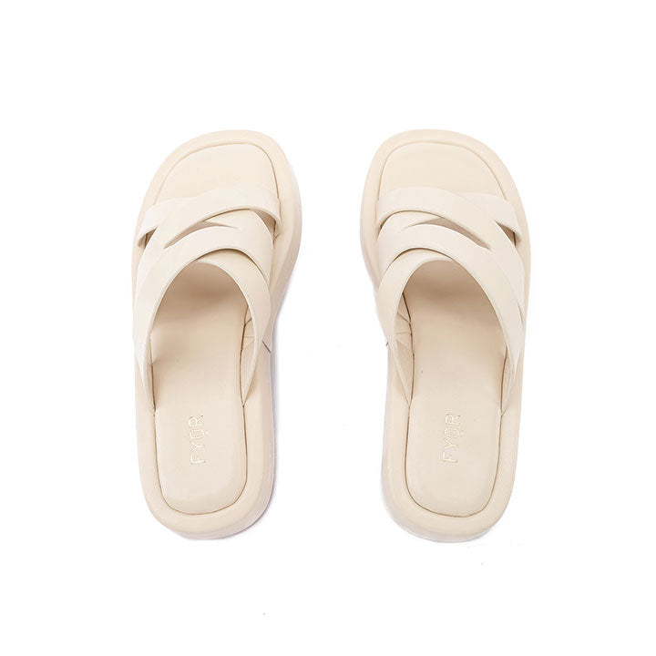 FYOR Flat Sandal #color_off-white